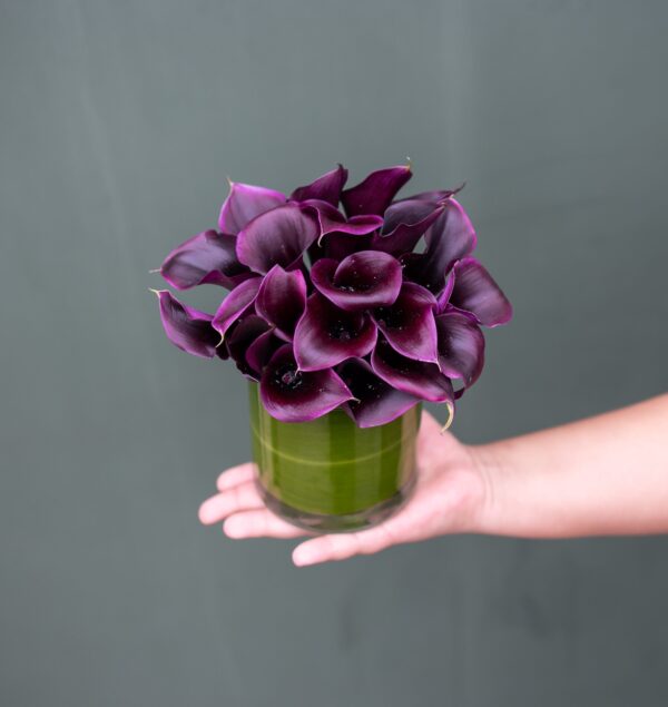 Black Calla Lily Cylinder - Image 2